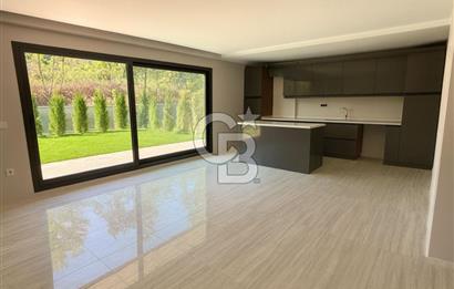 İzmir Menemen Emiralem Satılık 3+2 Tripleks Bahçeli Lüks Villa