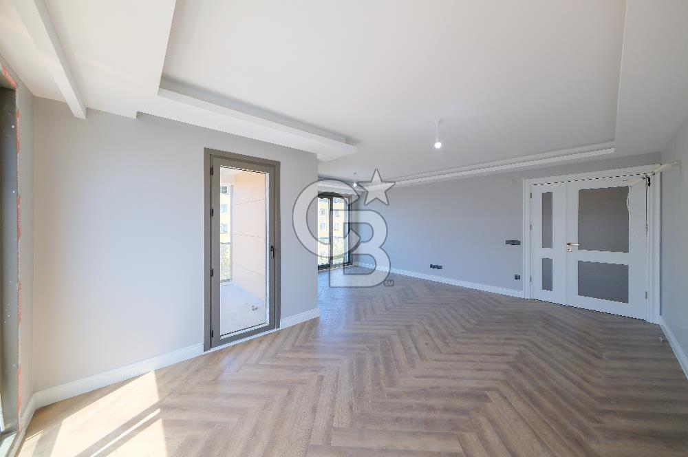 Üsküdar Burhaniye İskanlı Havuzlu 3+1 Muhteşem Daire