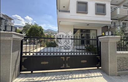 BORNOVA GÜRPINAR'DA SAĞLIK OCAĞI YAKINI 110 M2 KİRALIK DÜKKAN 