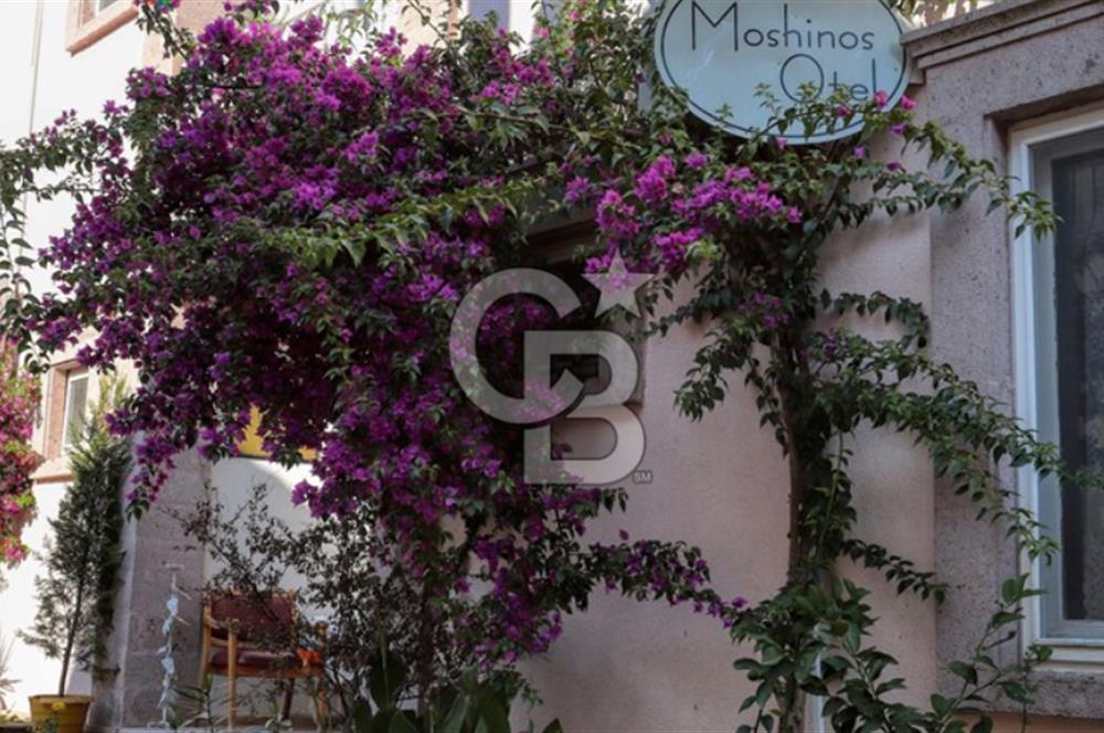 AYVALIK CUNDA DA KÖY İÇİNDE SATILIK OTEL 
