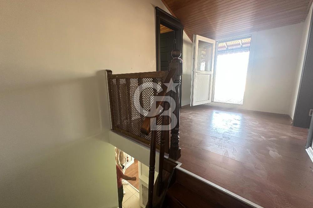 Üst Efeler'de Muhteşem Teraslı 5+1 Satılık Dublex