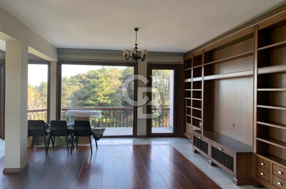 Sarıyer Kireçburnu ' nda boğaz manzaralı Kiralık daire 1+1