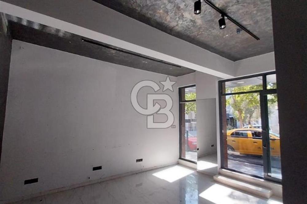CADDE ÜZERİ SATILIK DÜKKAN
