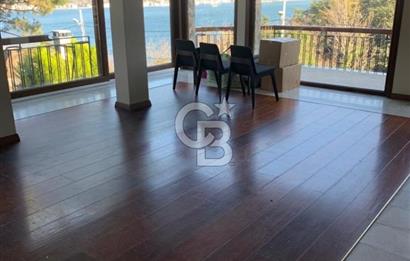 Sarıyer Kireçburnu ' nda boğaz manzaralı Kiralık daire 1+1
