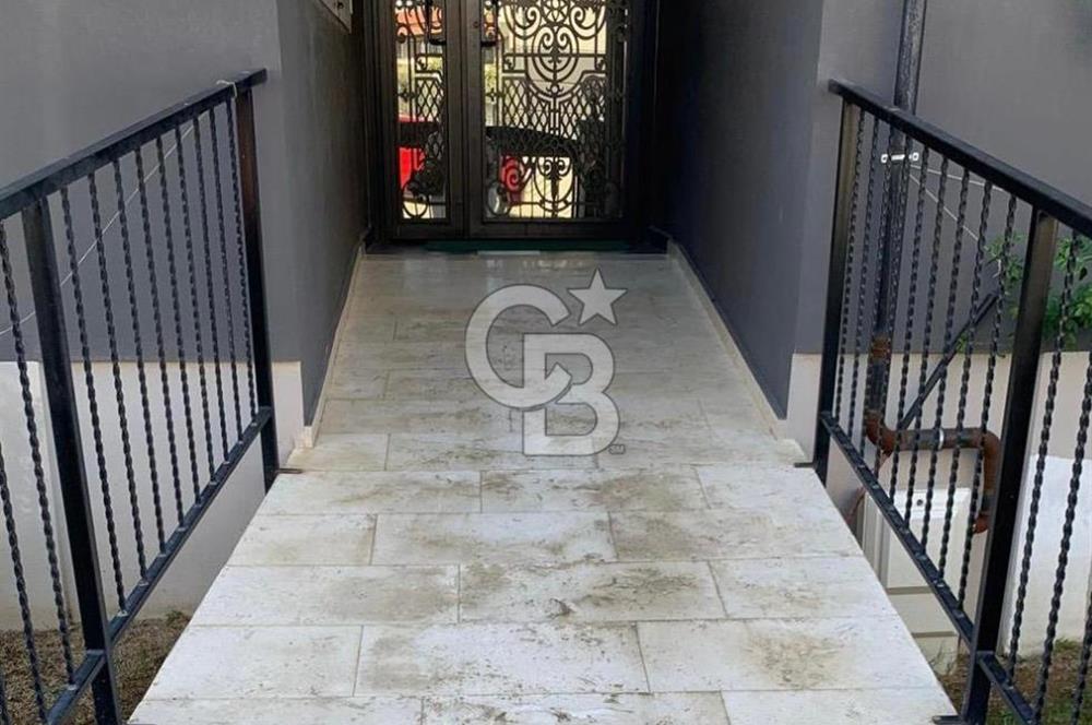 Seferihisar Çolak İbrahim Mah. Kapalı Mutfaklı 2+1 Kiralık Daire
