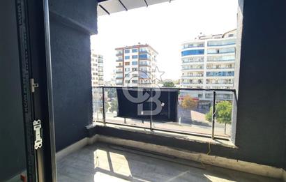 CB DEN BEYŞEHİR CADDESİ CEPHELİ PRESTİJLİ LÜKS OFİS