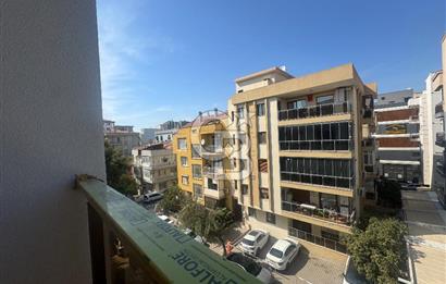 BORNOVA, KÜÇÜK PARKTA PROJEDEN SATILIK 1+1 DAİRE 