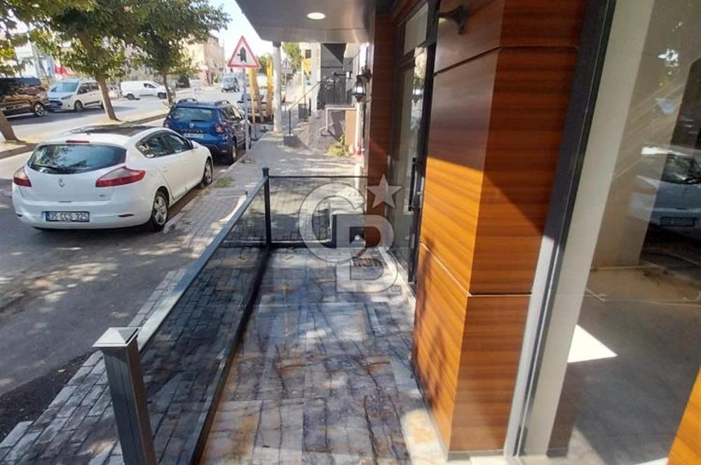 CADDE ÜZERİ SATILIK DÜKKAN
