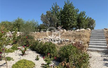 Çeşme Reisdere'de Site İçinde Satılık Tarla