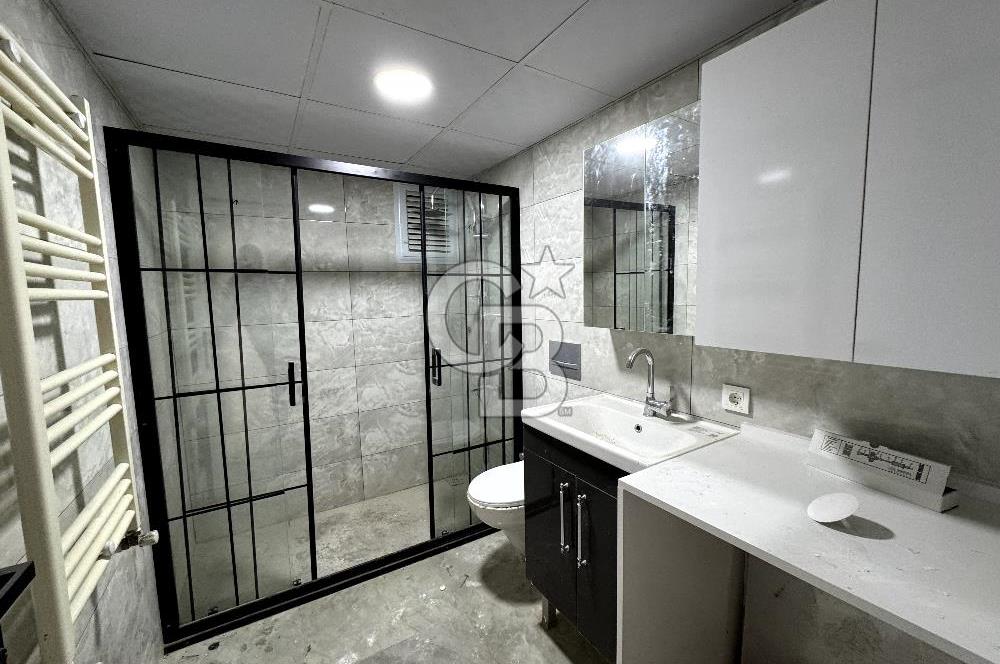BORNOVA KÜÇÜKPARKTA 85M2 TADİLATLI SATILIK DAİRE