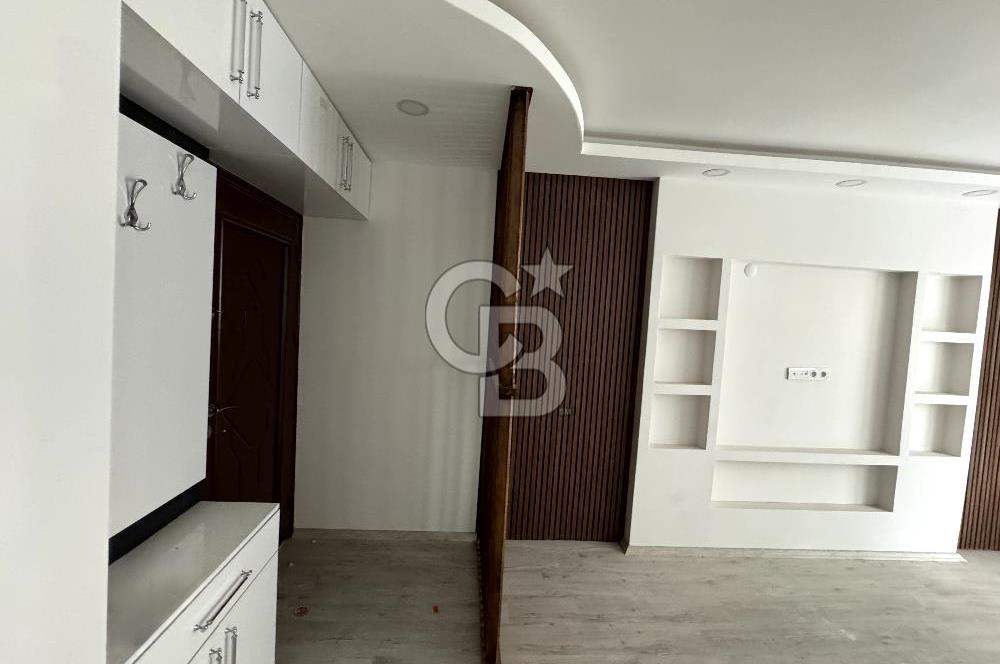 BORNOVA KÜÇÜKPARKTA 85M2 TADİLATLI SATILIK DAİRE