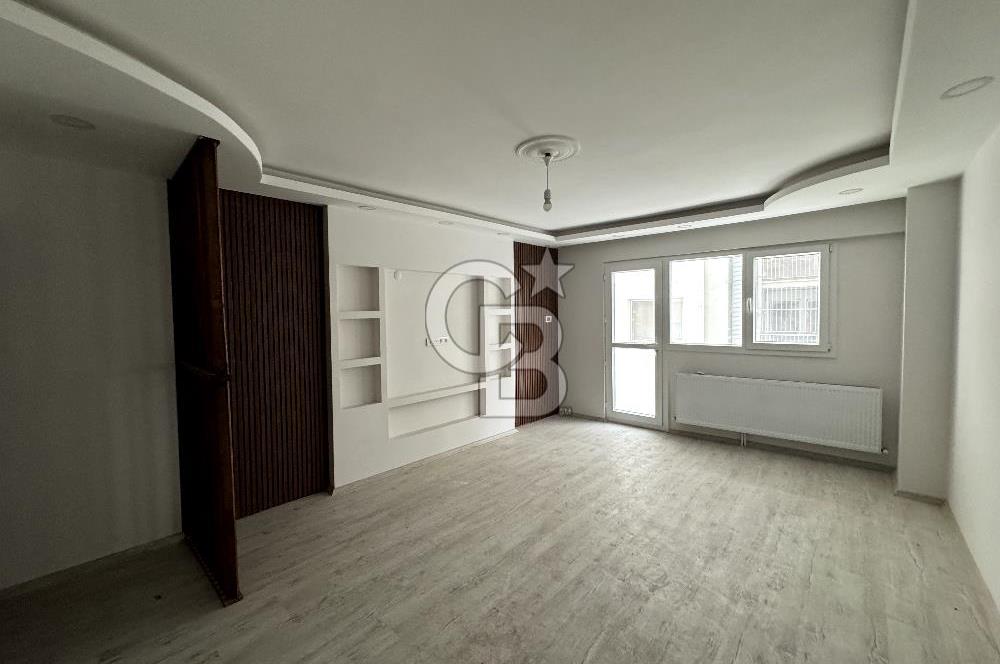 BORNOVA KÜÇÜKPARKTA 85M2 TADİLATLI SATILIK DAİRE