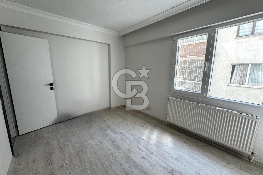 BORNOVA KÜÇÜKPARKTA 85M2 TADİLATLI SATILIK DAİRE