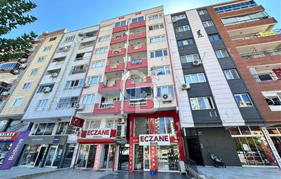 Manisa Merkez Efendi Cadde Üzerinde 3+1 Kiralık Daire