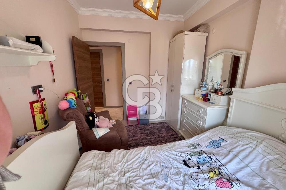 MİA GARDEN MENDERES SİTESİNDE ARA KAT HAVUZLU SATILIK 2+1 DAİRE