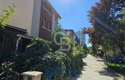 Mustafa Kemal Mah. 3 Katlı Satılık, Köşe Villa 