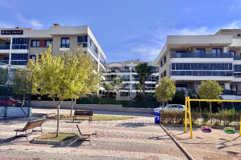 MİA GARDEN MENDERES SİTESİNDE ARA KAT HAVUZLU SATILIK 2+1 DAİRE