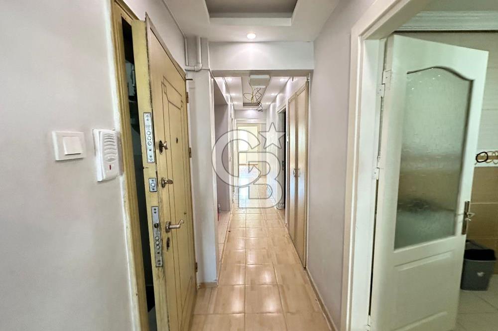 Manisa Merkez Efendi Cadde Üzerinde 3+1 Kiralık Daire