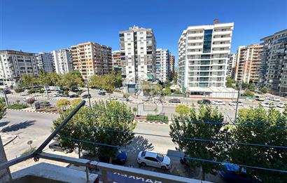 Manisa Merkez Efendi Cadde Üzerinde 3+1 Kiralık Daire