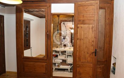CB ARDEN'DEN İZMİR BİRGİ RESTORE EDİLMİŞ OTURUMA HAZIR TAŞ KONAK