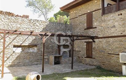 CB ARDEN'DEN İZMİR BİRGİ RESTORE EDİLMİŞ OTURUMA HAZIR TAŞ KONAK