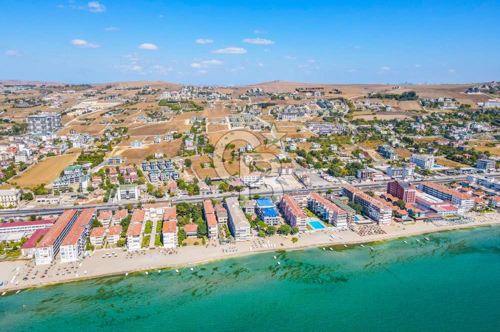 Kumburgaz'da Deniz Manzaralı,5.5+1, Havuzlu ve Asansörlü Villa