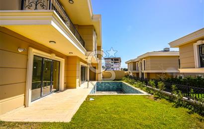Kumburgaz'da Deniz Manzaralı,5.5+1, Havuzlu ve Asansörlü Villa