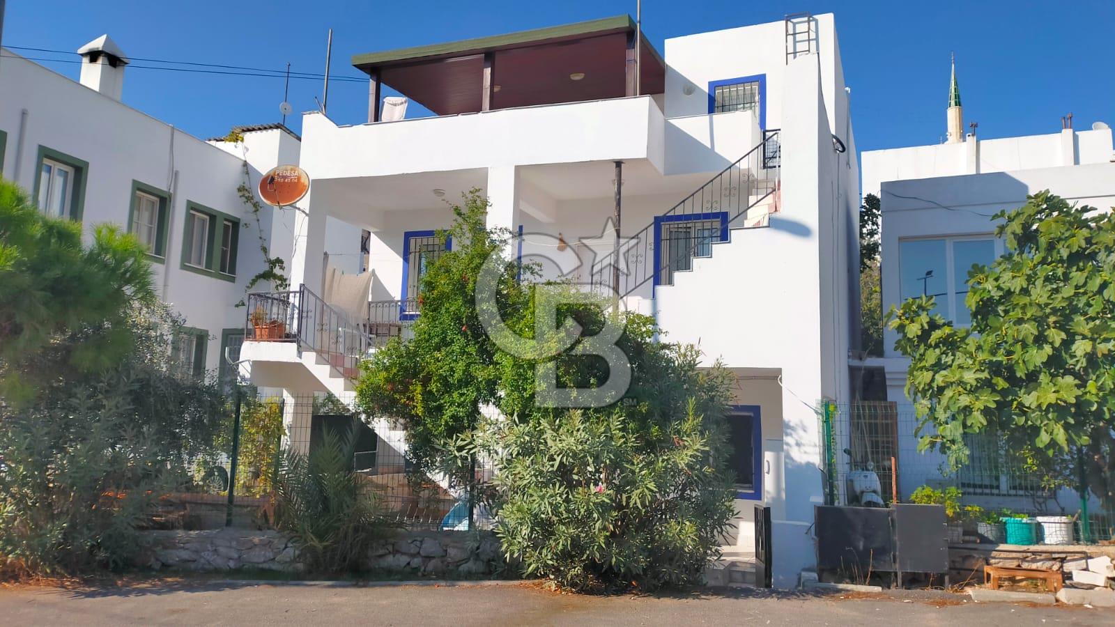 Bodrum Konacık 3 Daireli Satılık Bina