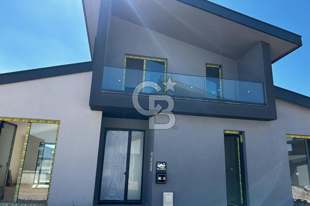 ANKARA GÖLBAŞI BALLIKPINAR – VİLLA NEVA SATILIK 4+1 YÜKSEK ŞEREFİYELİ VİLLA 