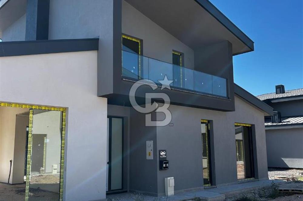 ANKARA GÖLBAŞI BALLIKPINAR – VİLLA NEVA SATILIK 4+1 YÜKSEK ŞEREFİYELİ VİLLA 