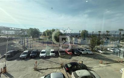 Karataş'ta Deniz Manzaralı Çift Cepheli Satılık Yalı Dairesi