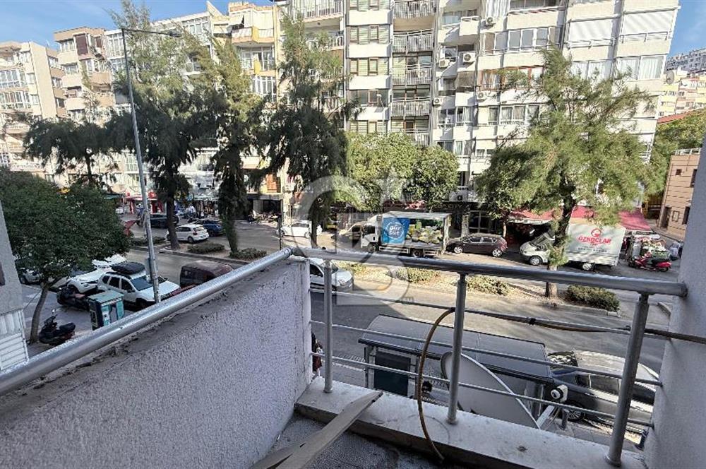 Karataş'ta Deniz Manzaralı Çift Cepheli Satılık Yalı Dairesi