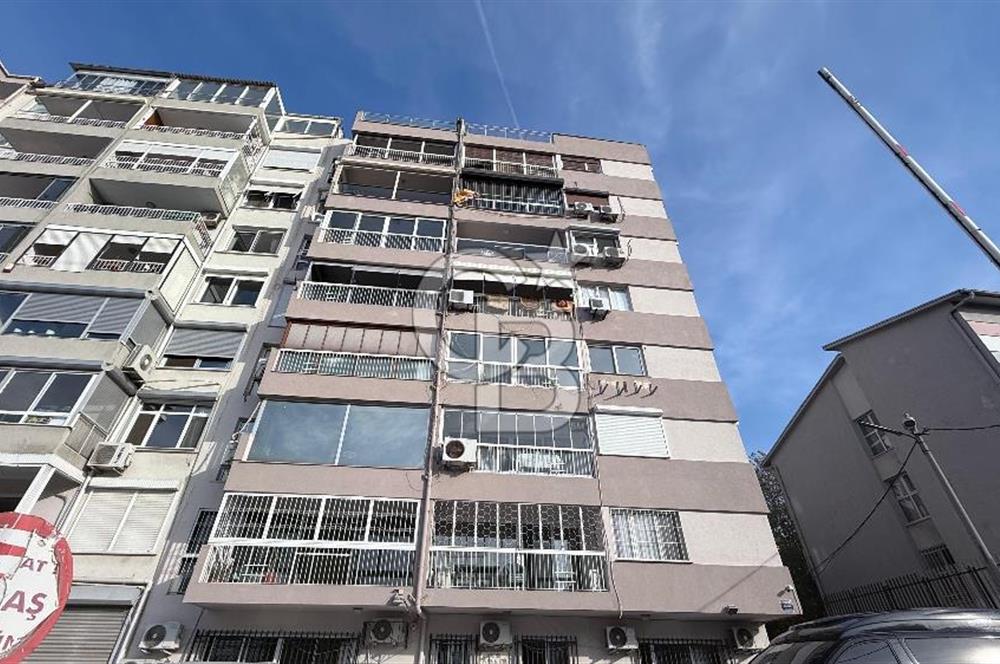 Karataş'ta Deniz Manzaralı Çift Cepheli Satılık Yalı Dairesi