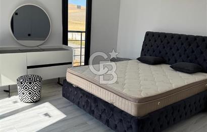 Havaalanı'na 10dk Mesafede Site İçinde Müstakil Bahçeli Villa