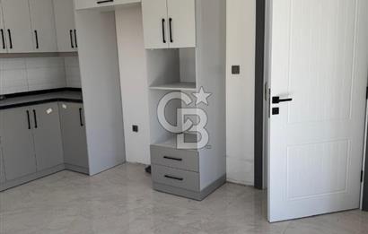 Havaalanı'na 10dk Mesafede Site İçinde Müstakil Bahçeli Villa