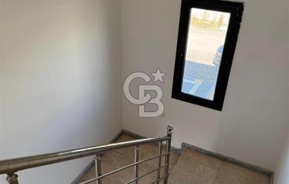 Havaalanı'na 10dk Mesafede Site İçinde Müstakil Bahçeli Villa