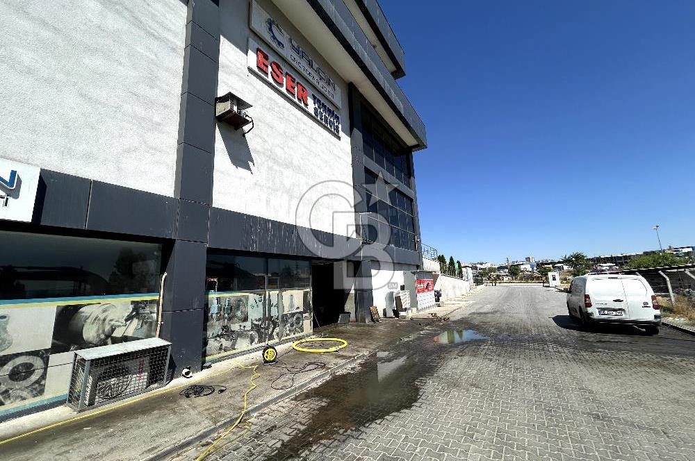 ASTOR PLAZA'DA YAPILI HER İŞ KOLUNA UYGUN SATILIK İŞ YERİ