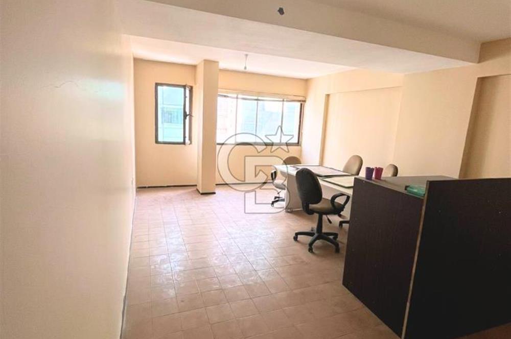 KARŞIYAKA ESHOT SOKAĞI'NDA SATILIK OFİS & BÜRO
