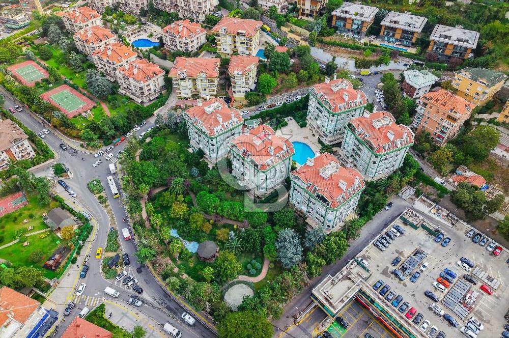 Ortaköy Ekerler Sitesi Yenilenmiş Kiralık 7+1 Bahçe Dubleks 