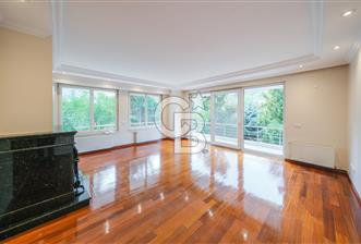 Ortaköy Ekerler Sitesi Yenilenmiş Kiralık 7+1 Bahçe Dubleks 