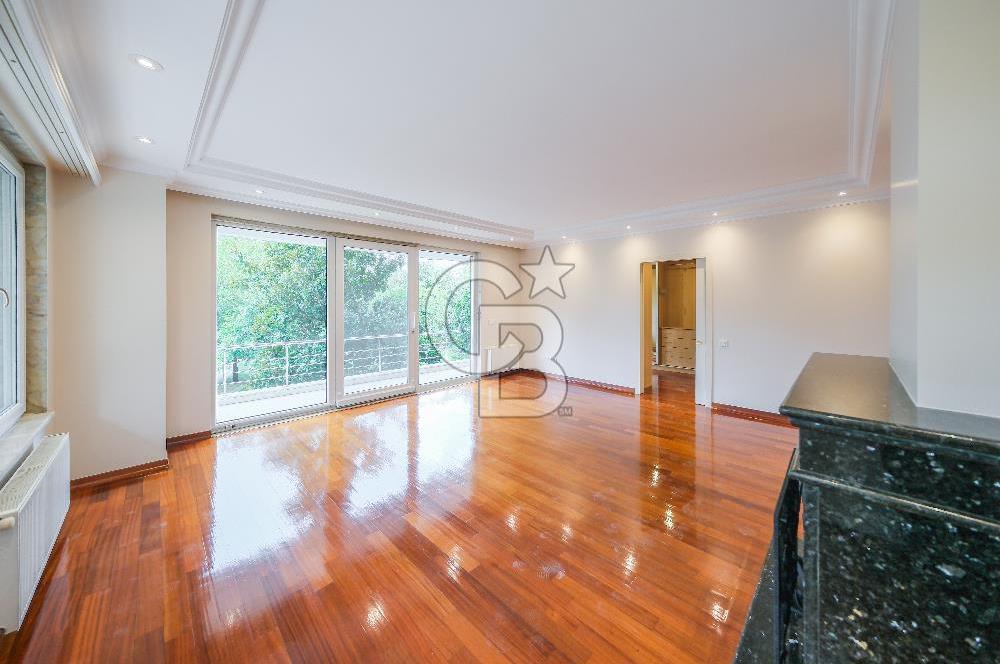 Ortaköy Ekerler Sitesi Yenilenmiş Kiralık 7+1 Bahçe Dubleks 