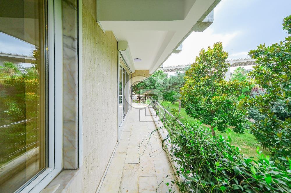 Ortaköy Ekerler Sitesi Yenilenmiş Kiralık 7+1 Bahçe Dubleks 