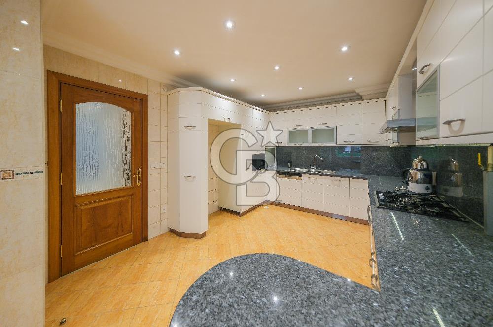 Fırsat Ortaköy Ekerler Sitesi Bahçe Dubleks 7+1 Kiralık Daire