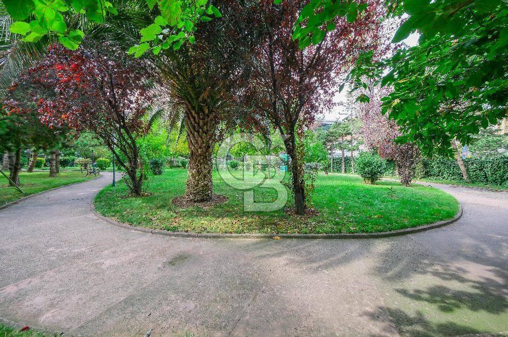 Ortaköy Ekerler Sitesi Yenilenmiş Kiralık 7+1 Bahçe Dubleks 