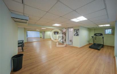 Ortaköy Ekerler Sitesi Yenilenmiş Kiralık 7+1 Bahçe Dubleks 