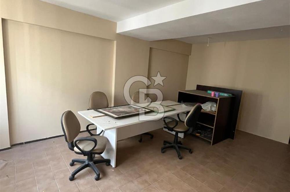 KARŞIYAKA ESHOT SOKAĞI'NDA SATILIK OFİS & BÜRO