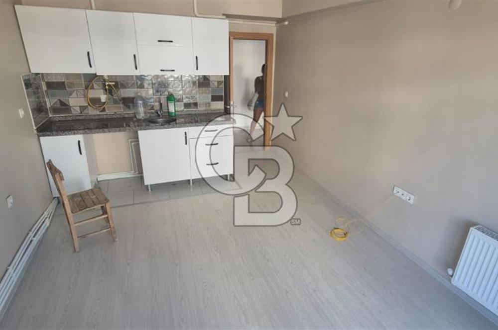 ÇANAKKALE AYVACIK HAMDİBEYDE ARA KAT KİRALIK 1+1 DAİRE