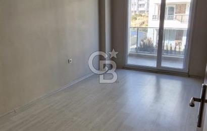 ÇANAKKALE AYVACIK HAMDİBEYDE ARA KAT KİRALIK 1+1 DAİRE