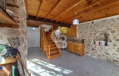 Ayvalık'ta Satılık Deniz Manzaralı Rum Evi