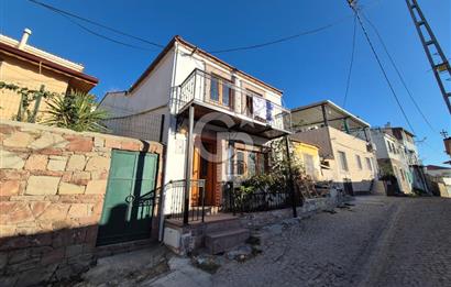 Ayvalık'ta Satılık Deniz Manzaralı Rum Evi